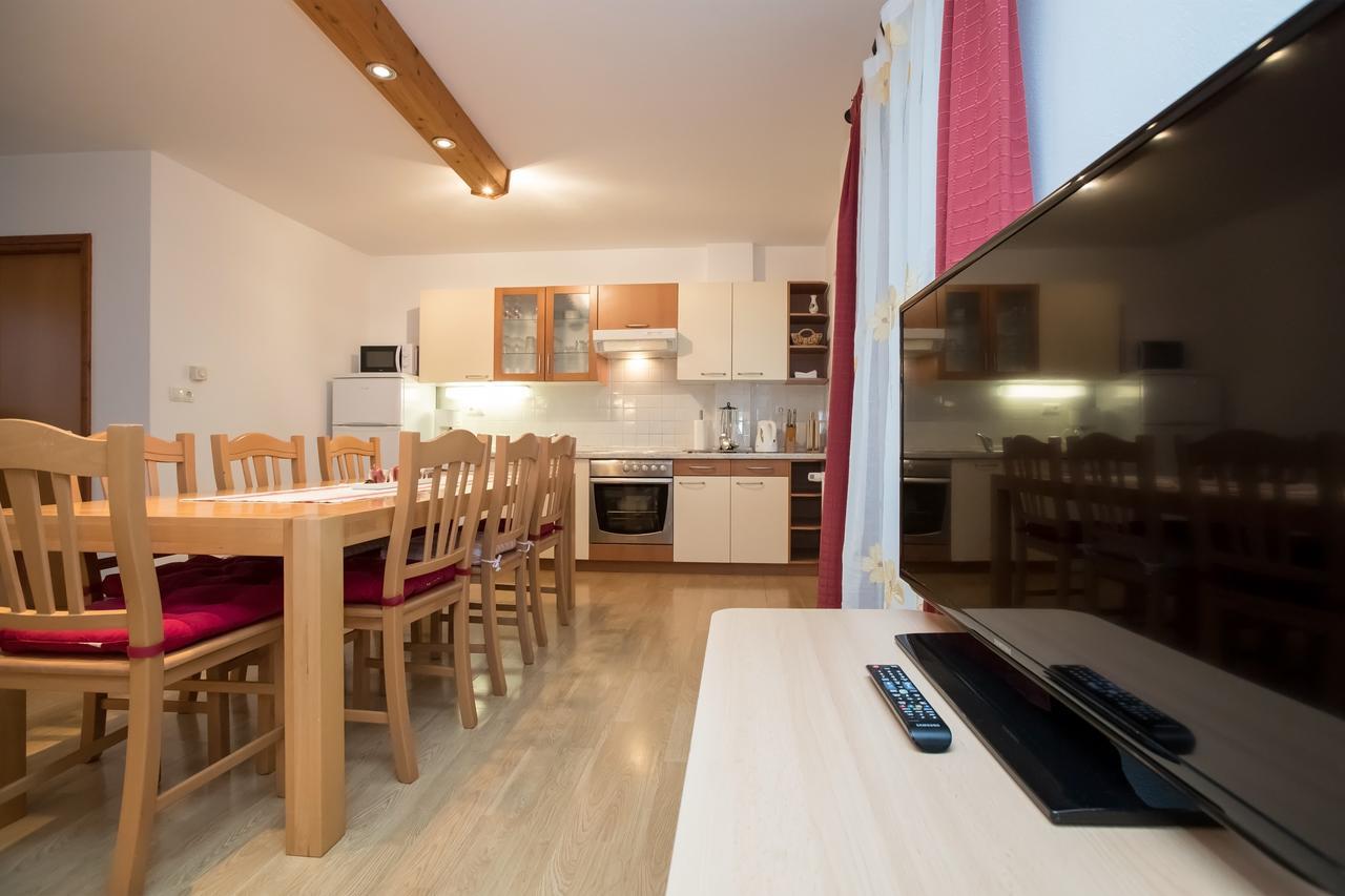 Apartments Markez Бохинь Экстерьер фото
